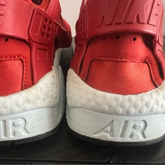 Used Womens Nike Air Huarache “Cinnamon” - Picture 7 of 10